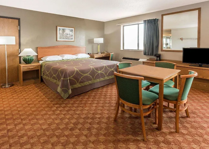 Super 8 By Wyndham St. Charles Hotel Saint Charles