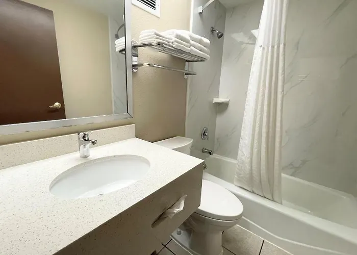 Super 8 By Wyndham St. Charles Hotel Saint Charles